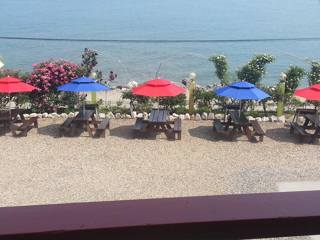 Yongdu Beach Pension بوريونغ المظهر الخارجي الصورة