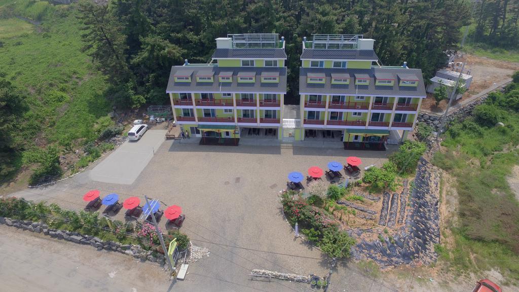 Yongdu Beach Pension بوريونغ المظهر الخارجي الصورة
