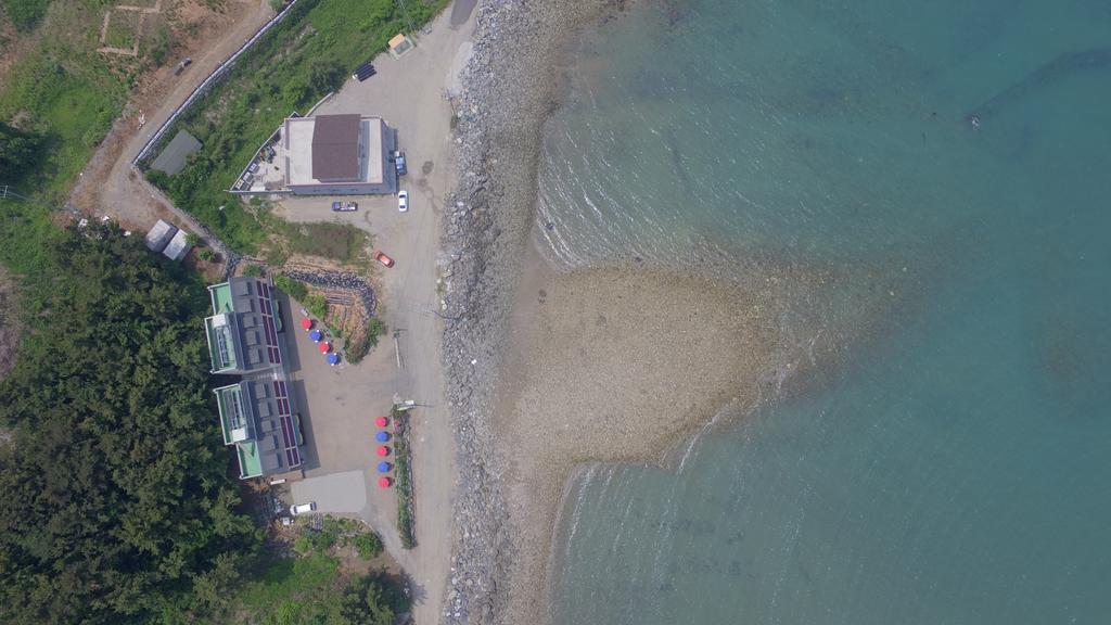 Yongdu Beach Pension بوريونغ المظهر الخارجي الصورة
